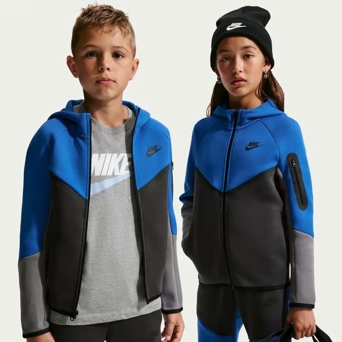 Nike Tech Hoodies Kinder - Blauw - Maat 122 - 128 CM