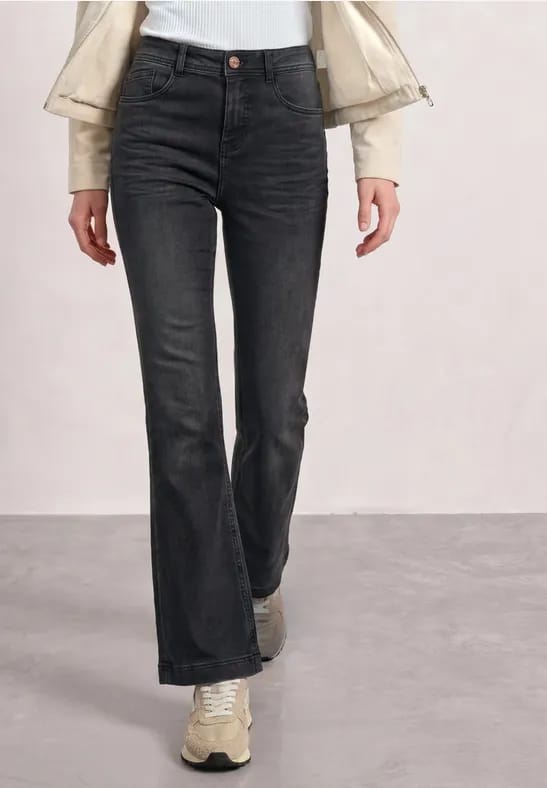 Bootcut-jeans met High Waist in Slim Fit
