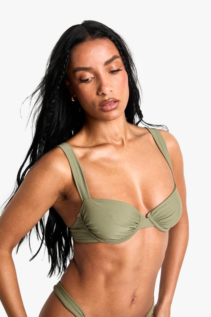 boohoo Dames Petite Zwemkleding Essentials Balkon Bikini Top | Khaki | Maat: 30C