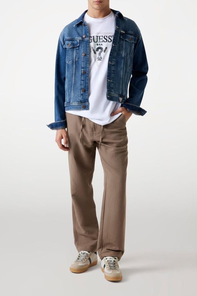 GUESS Ss Cn  Triangle Pure White Taglia: M | Magliette basic Outlet | Uomo | Bianco