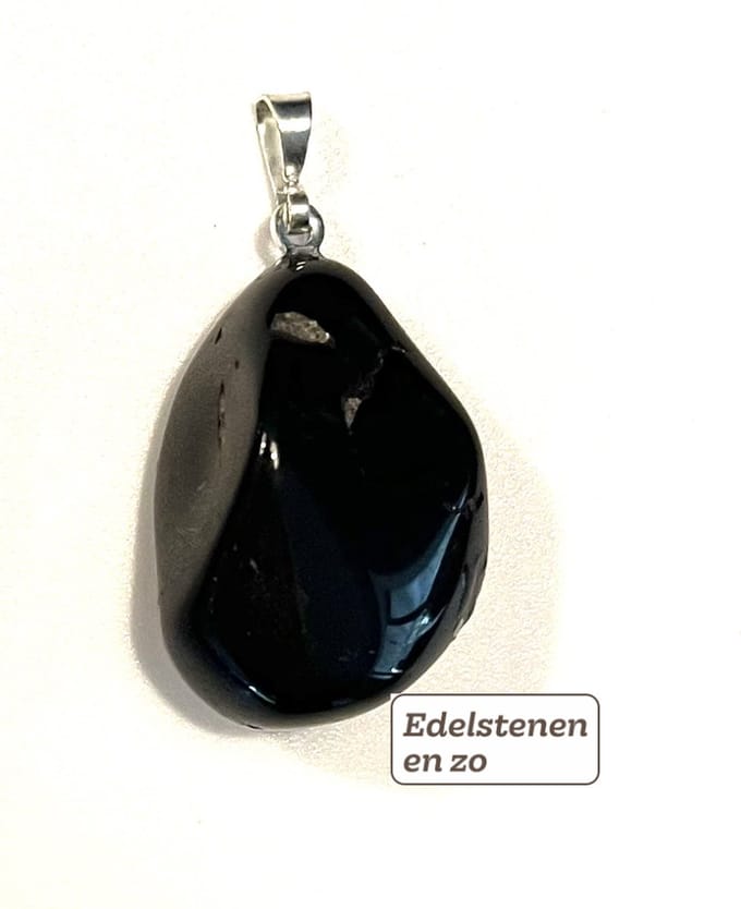Toermalijn hanger met oogje