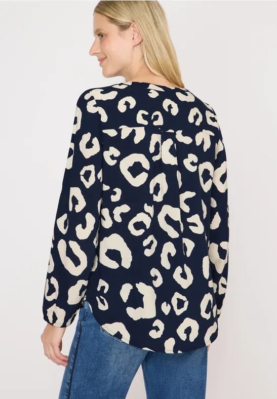 Gedessineerde blouse