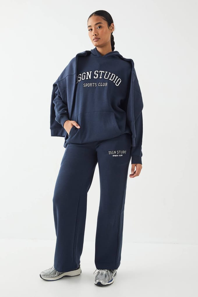 Dames DSGN Studio Applique Oversized Hoodie | Marineblauw | Maat: 2XL