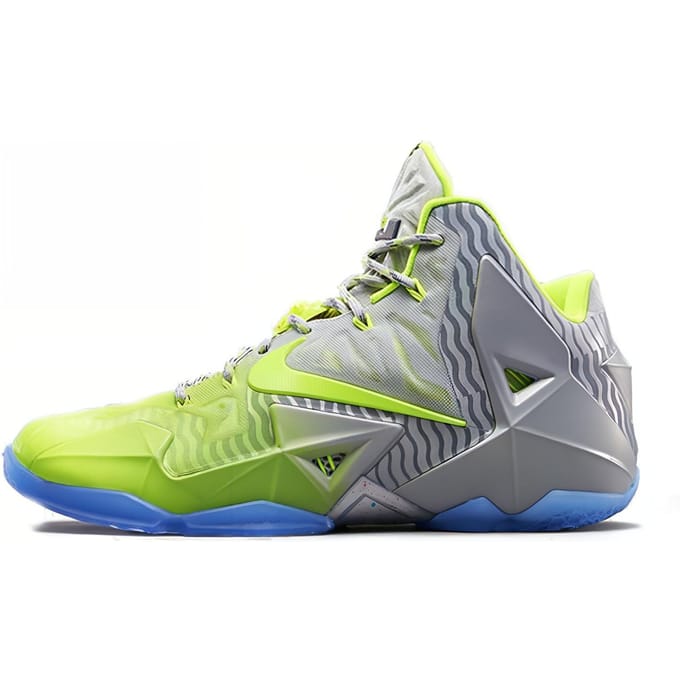 Nike LeBron 11 Maison Luster Volt 683252-074 42.5 gray