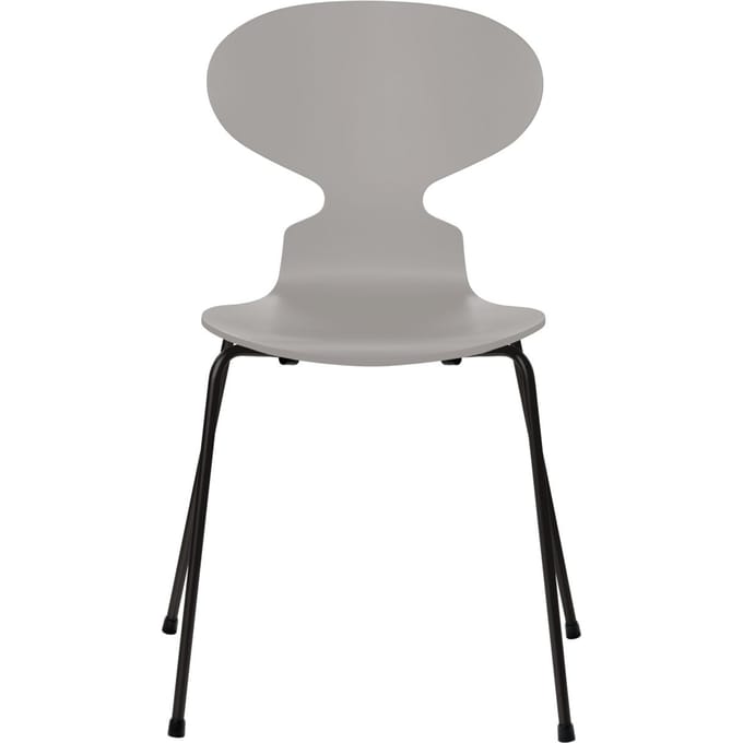 Fritz Hansen Ant Stoel - gelakt - nine grey - zwart
