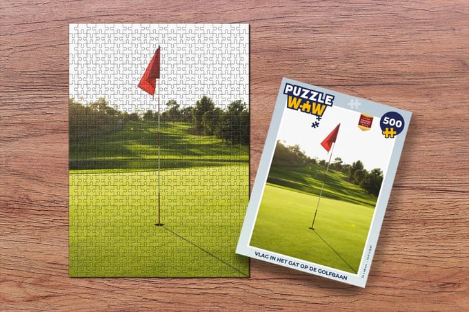 Puzzel Vlag in het gat op de golfbaan - Legpuzzel - Puzzel 500 stukjes