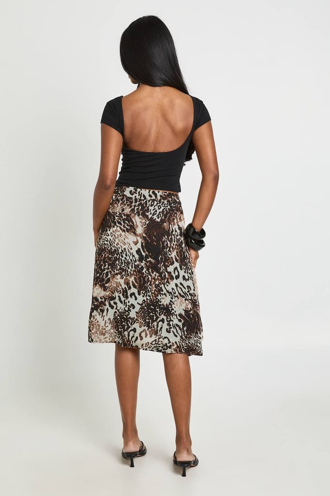 boohoo Dames Luipaardprint Crêpe Midi-rok Met Awkward Length | Maat: 42