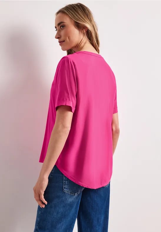 Blouse met korte mouwen en gespleten hals in effen kleur