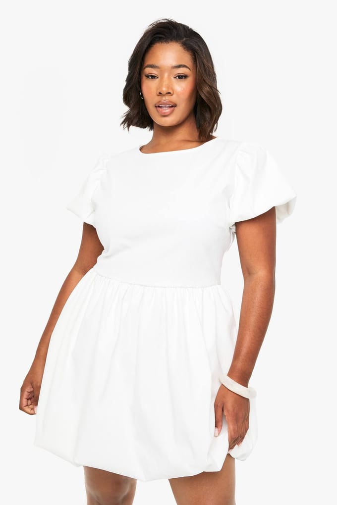 boohoo Dames PLUS GEBONDEN GETEXTUREERDE PUFFBAL SKATER JURK | Wit | Maat: 44