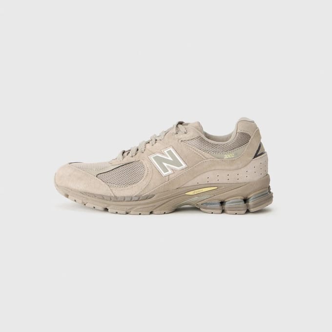 New Balance 2002R - Sneakers - Unisex - Arid Stone