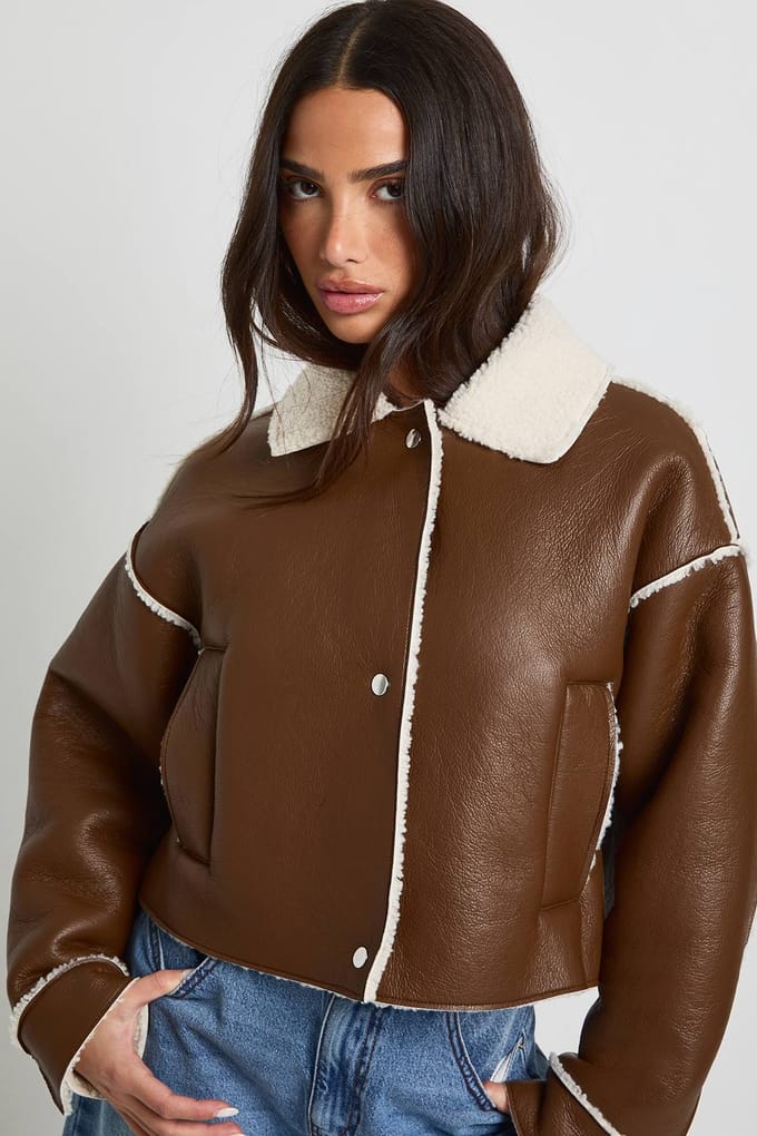 boohoo Dames Petite Borg Gevoerd Gekraagde Aviator | Tan | Maat: 8