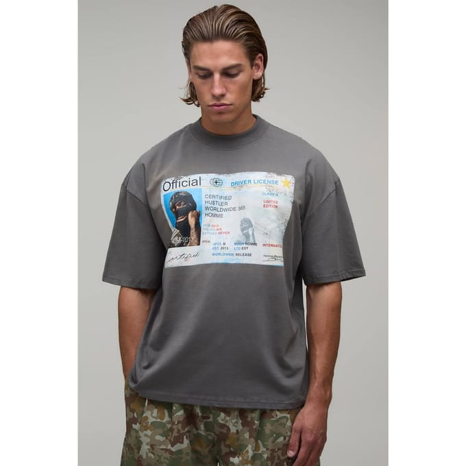 Antraciet Oversized Boxy Licentie Grafisch T-shirt | Charcoal | Size Medium
