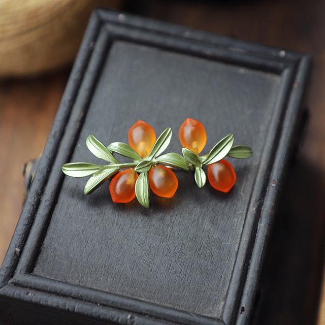 Creatieve Berry Retro Eenvoudige Bos Tuin Plant Oranje Glazen Parel Broche Speld Vrouwelijk brown