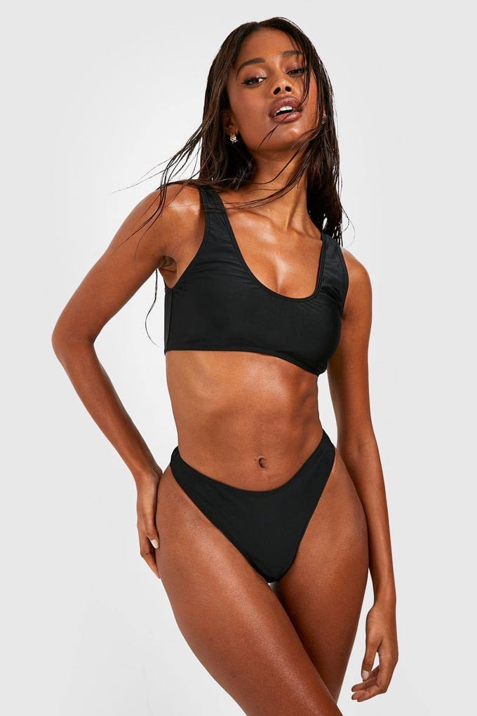boohoo Dames Essentials Scoop Bikini Top | Zwart | Maat: 38