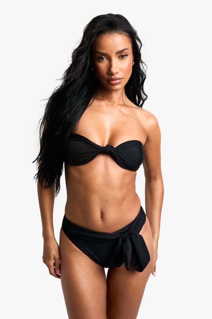 boohoo Dames Zwemkleding Essentials Bandeau Bikinitop | Zwart | Maat: 38