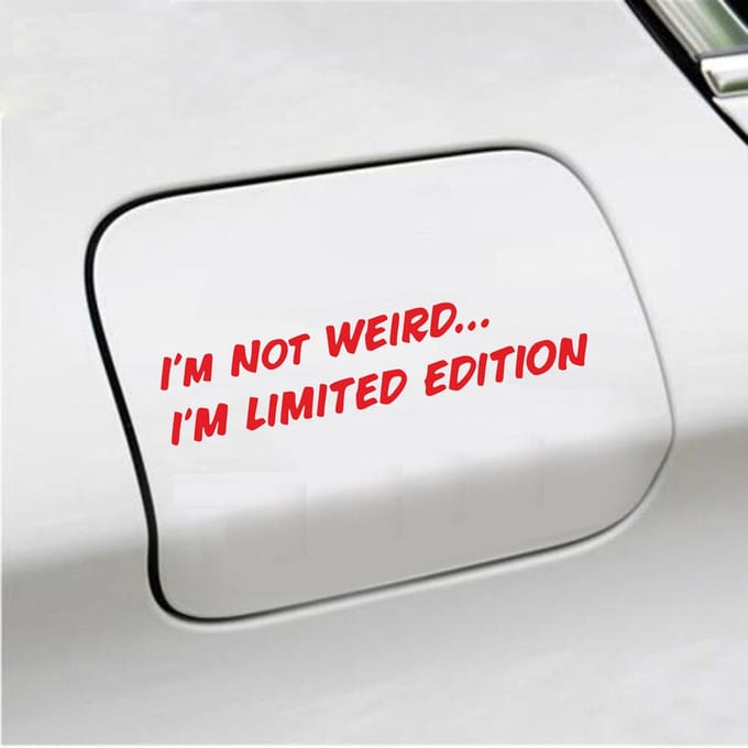 Bumpersticker - Im Not Weird - 4 X 20 - Rood