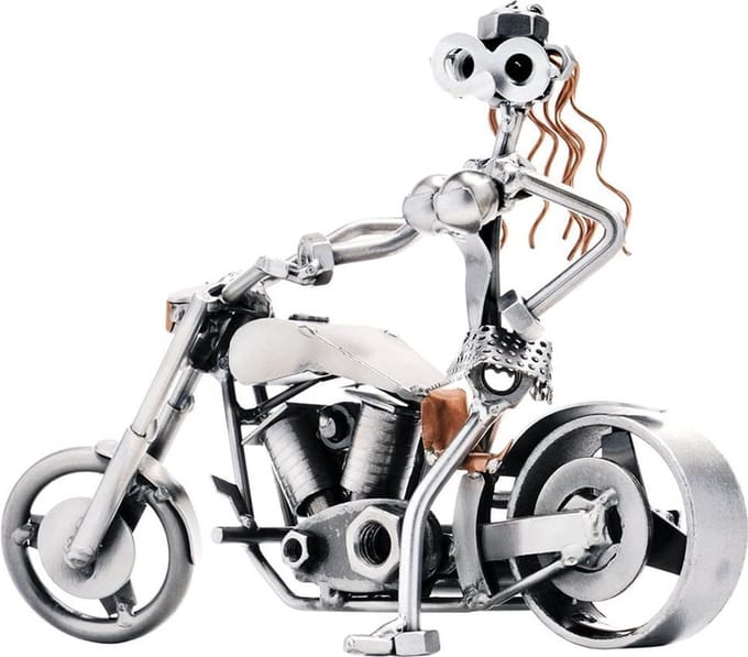 Moeren beeldje: Motor sexy dame