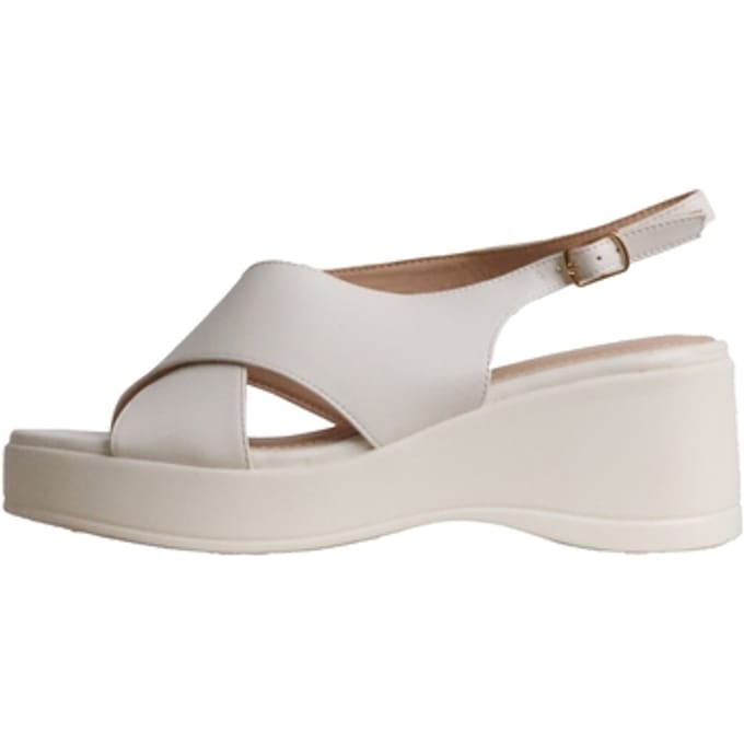 Sandalen met plateauzool en riempje van R and BE