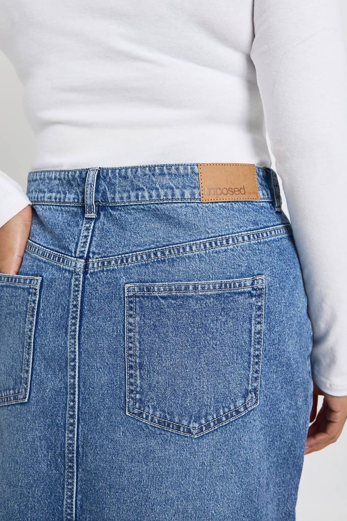 boohoo Dames Plus Denim Midaxi-rok | Mid Wash | Maat: 26