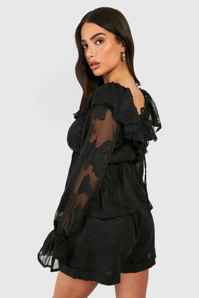 boohoo Dames Petite Burnout Bloemenruches Top | Black | Maat: 8