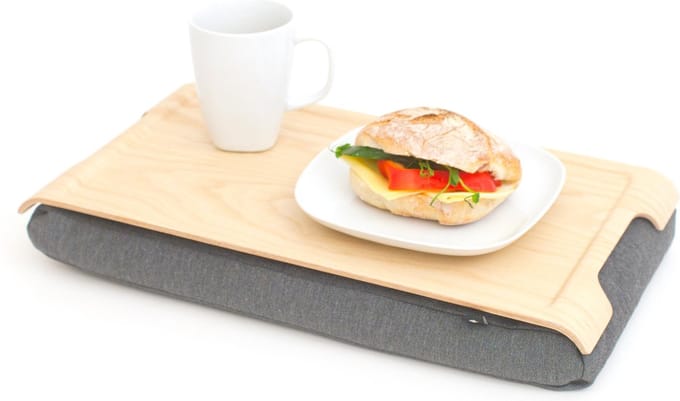Bosign Laptray Mini Antislip licht Essenhouten bovenblad - 43 x 23 x 6,5 cm