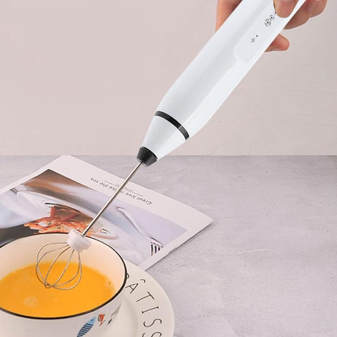 Oplaadbare Melkopschuimer Elektrische Koffiemixer Handheld Eierklopper Huishoudelijke Keukengereedschappen Wit wit