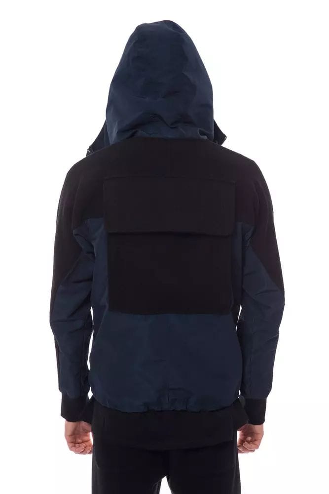 Capuchonjack met kleurblokkenstijl