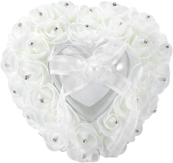 Bruidskussen Hartvorm - Ringkussen Decoratie - Bruiloft Organiseren - Met Strass Decoratie - 16 x 15 cm - Beige