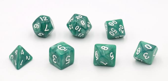 HOT Games dobbelstenen groen parelmoer 7-delige set kunststof brick.