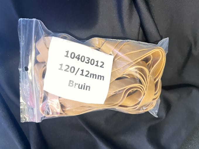 Brede & Stevige Rubber Post Elastieken – Ø120 mm x 12 mm – Bruin – Extra Sterk – Set van 25 stuks