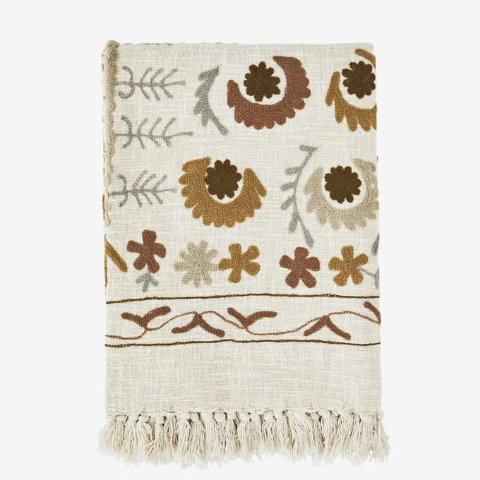 Madam Stoltz - Suzani Plaid - Handgeborduurd - 130x180cm - Off white