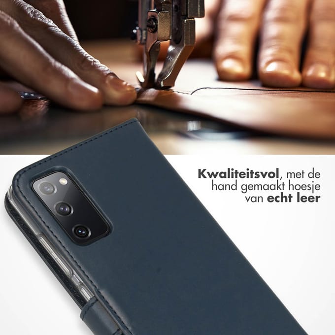Selencia Hoesje - Geschikt voor Samsung Galaxy S20 FE - Echt Lederen Bookcase - Blauw
