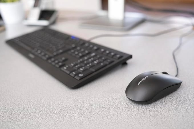 Draadloze Toetsenbord Muis Set met 4 Extra Toetsen, EU Formaat, QWERTY