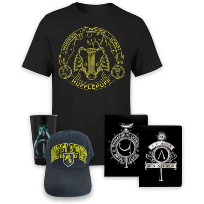 Mega Magic Harry Potter Bundle - Hufflepuff - Women's -M