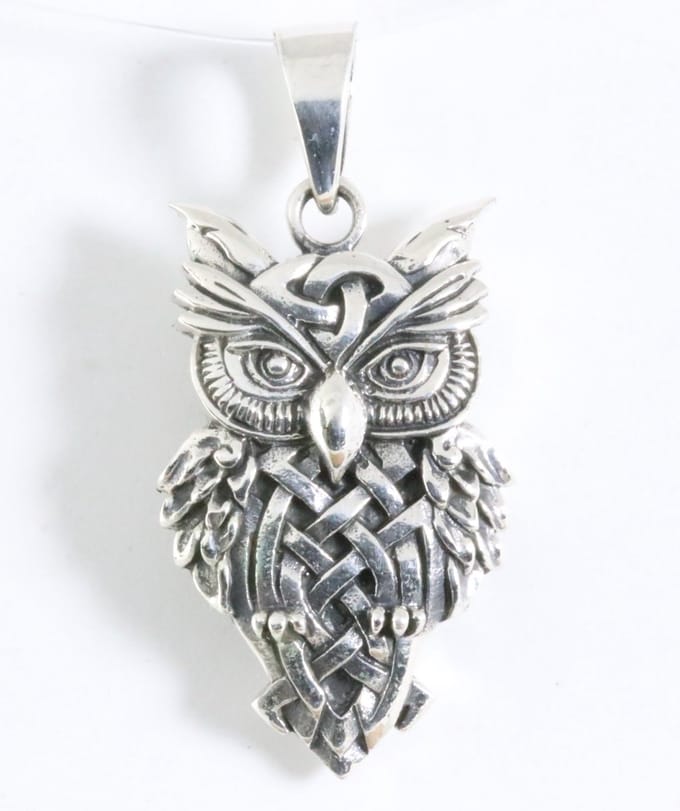 Zilveren uil hanger
