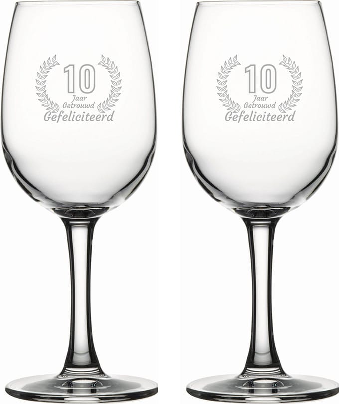 Gegraveerde set witte wijnglazen 26cl Gefeliciteerd 10 jaar getrouwd