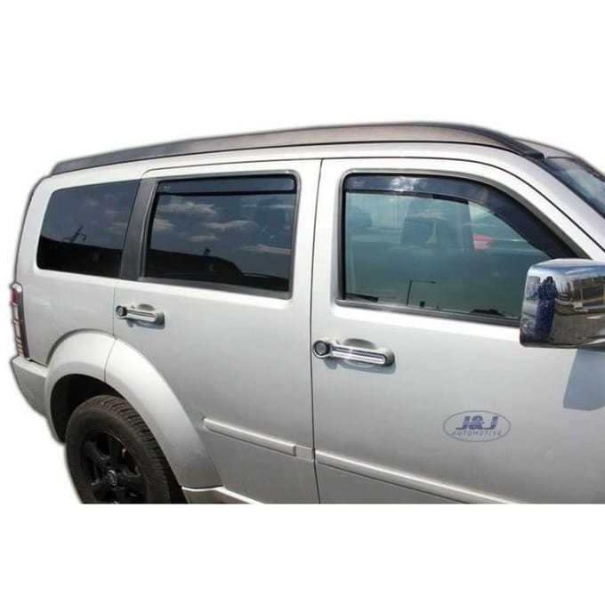 Luchtdeflectoren - J&;J AUTOMOTIVE - Dodge Nitro 2007-2012 - Getint - Versterkt Acryl - Eenvoudige Installatie