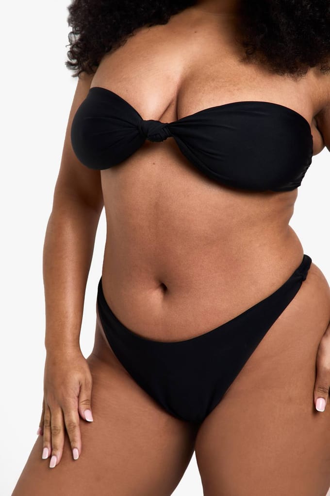 boohoo Dames Plus Zwemkleding Essentials Tanga | Black | Maat: 28