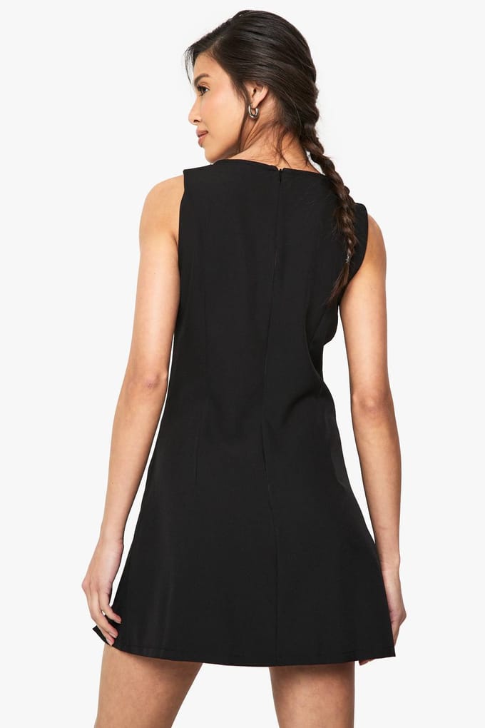 boohoo Dames Keyhole Geplooide Getailleerde Mini-Jurk | Zwart | Maat: 36