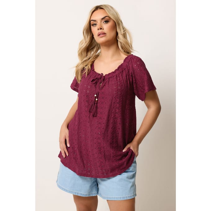 Yours Bordeauxrode Top Met Broderie Anglaise Size 50-52