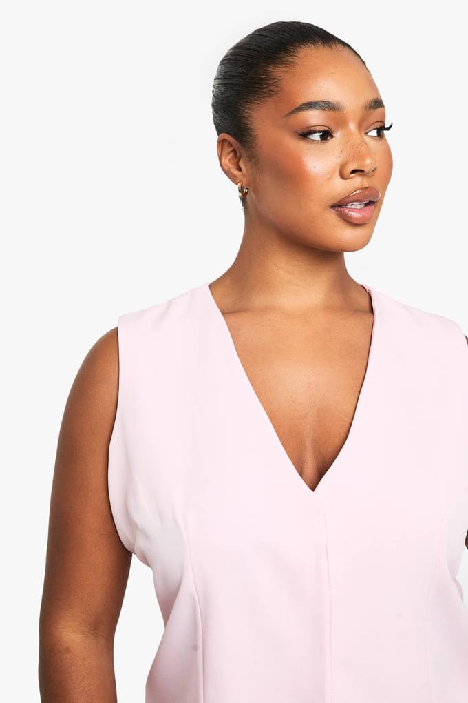 boohoo Dames PLUS VERBORGEN REVERS VEST | Baby Roze | Maat: 54