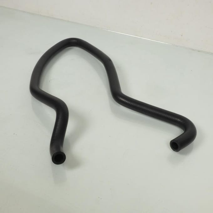 Durite de refroidissement RSM pour Scooter Yamaha 50 Aerox 1999 à 2012 5BR-E2484-1000 Neuf