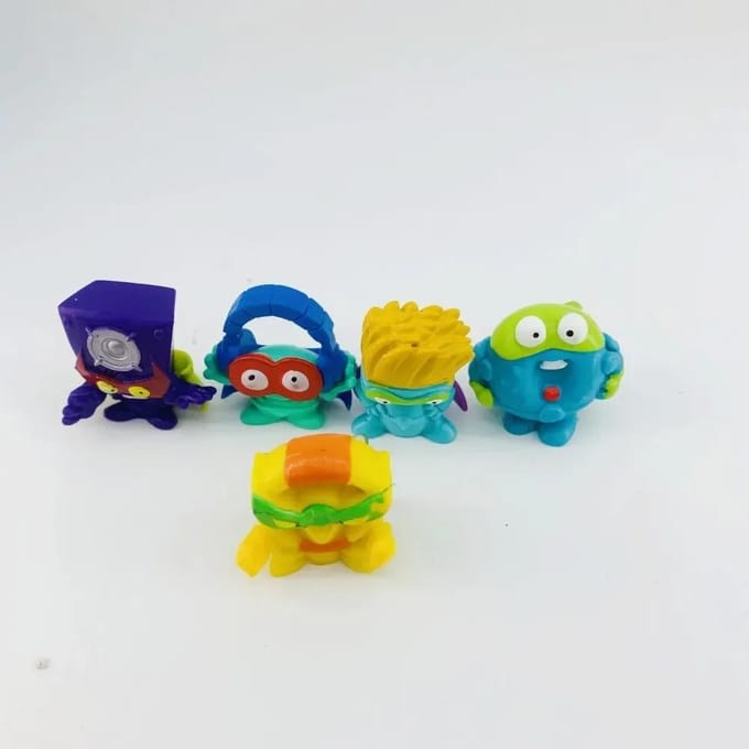 6/10 Stuks Superzings Actiefiguren 3CM Superthings Verzamelspeelgoed Model voor Kinderen Cadeau beige
