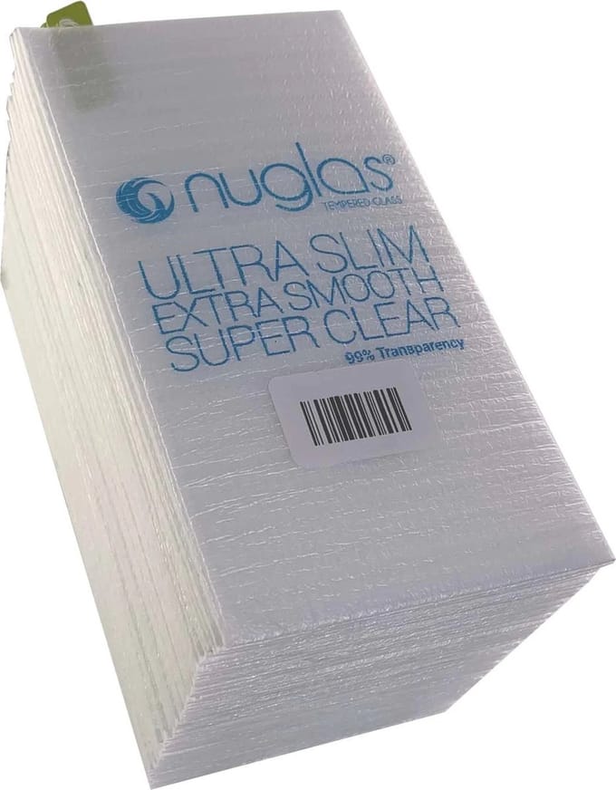 NuGlas 50 Screenprotectors Voor iPhone 16 Pro - Tempered Glass 2.5D - Voordeel Pak