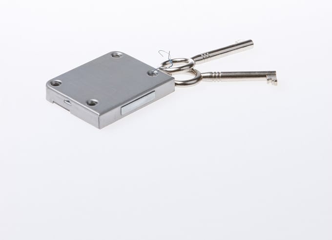 Meubelslot type 760 breedte 30mm inclusief twee sleutels