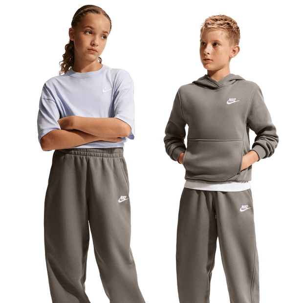 Nike Club Oversized Broeken Kinder - Bruin - Maat 147 - 158 CM