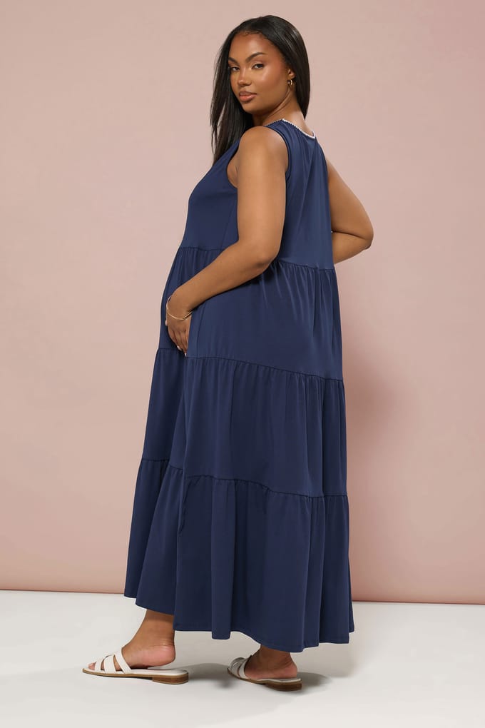 Bump It Up Maternity Lange Gelaagde Jurk Met Stiksels In Donkerblauw Size 44