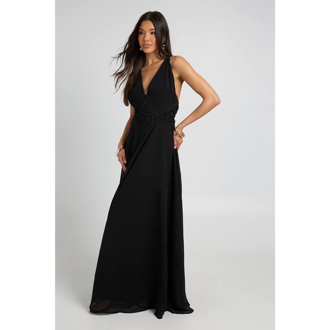 boohoo Dames Chiffon Maxi Jurk Met Applicatie Detail En Floaty Effect | Zwart | Maat: 42