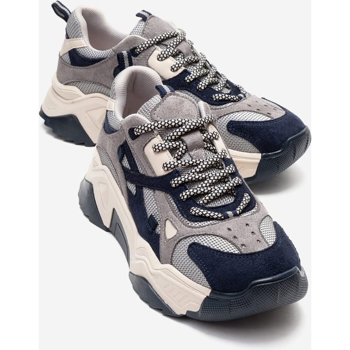Loretta Platform Sneakers