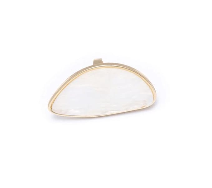 Statement Ring grote steen - ovaal - Wit en Goud kleur - 1 stuks